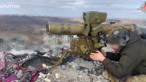 Russian Paratroopers Annihilate Ukrainian Forces Observation Post With  - Sputnik International