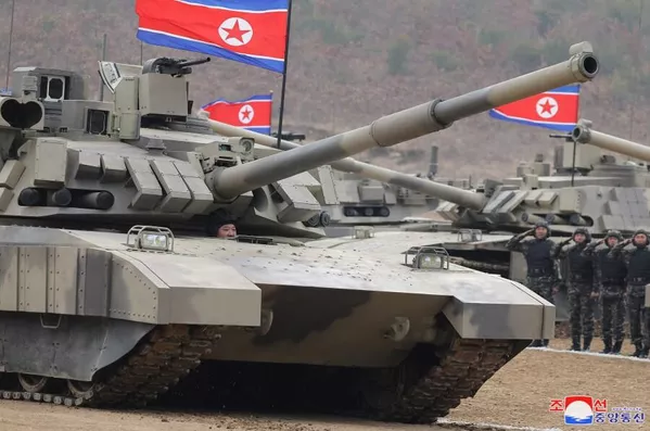 Kim Jong Un personally tested the new tank, sitting in the driver’s seat of main battle tank. Photo: KCNA. 