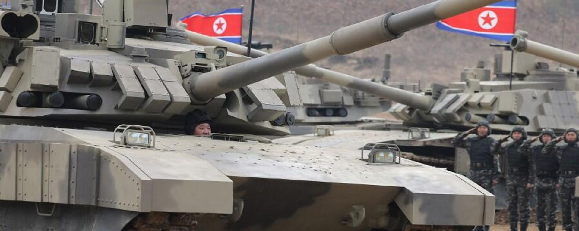 A training competition involving tank units of the Korean People's Army (KPA) - Sputnik International, 1920, 13.12.2025