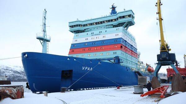 Russian nuclear-powered icebreaker Ural is moored upon arrival at the port of Murmansk, Russia. - Sputnik International