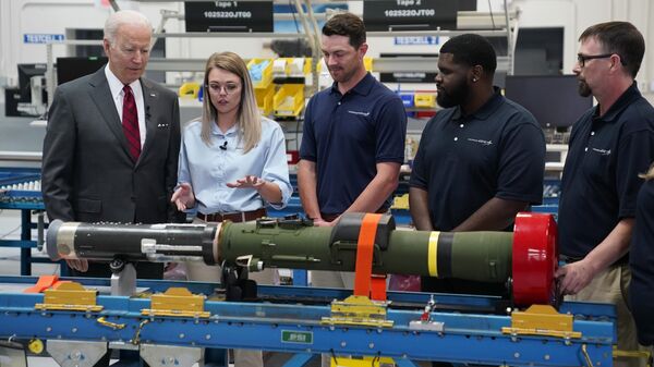 President Joe Biden listens during tour of the Lockheed Martin Pike County Operations facility where Javelin anti-tank missiles are manufactured - Sputnik International