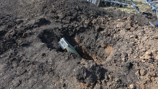 A view shows an unexploded shell following a Ukrainian military strike in Belgorod - Sputnik International