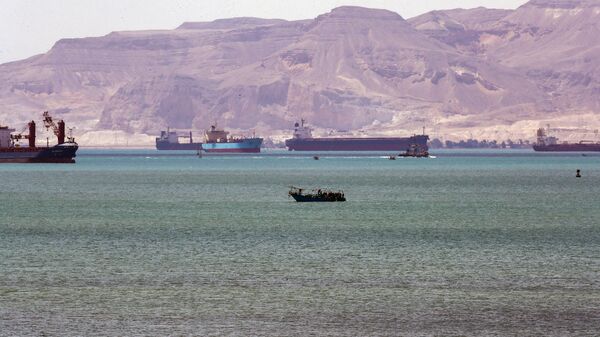 Vessels waiting to pass through the Suez Canal are seen, in Egypt - Sputnik International