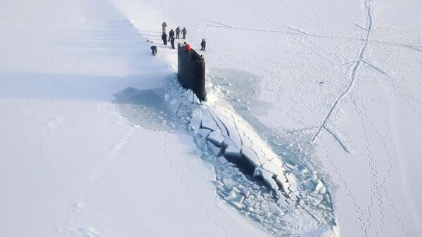 This 2016 photo provided by the U.S. Navy, shows a submarine after breaking through ice in the Beaufort Sea off Alaska's north coast.  - Sputnik International