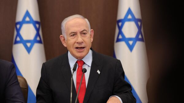 Israeli Prime Minister Benjamin Netanyahu attends the weekly cabinet meeting at his office in Jerusalem on September 27, 2023 - Sputnik International