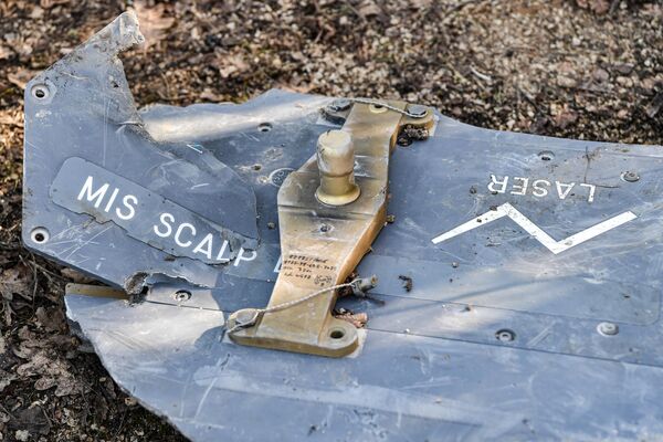 A fragment of a fallen Anglo-French Storm Shadow missile. The data obtained during the dismantling of the missile will be transferred to various agencies, including for the purpose of improving air defenses. - Sputnik International