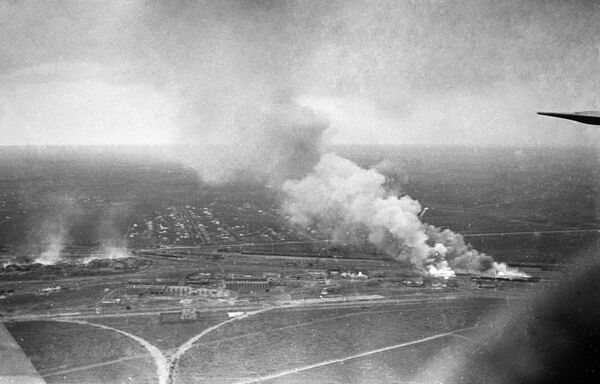 Odessa on fire during the Nazi siege of the city - Sputnik International