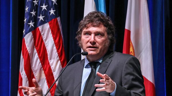 Argentine President Javier Milei gives a lecture to political science and international relations students at Florida International University Biscayne Bay Campus, in North Miami on April 11, 2024 - Sputnik International