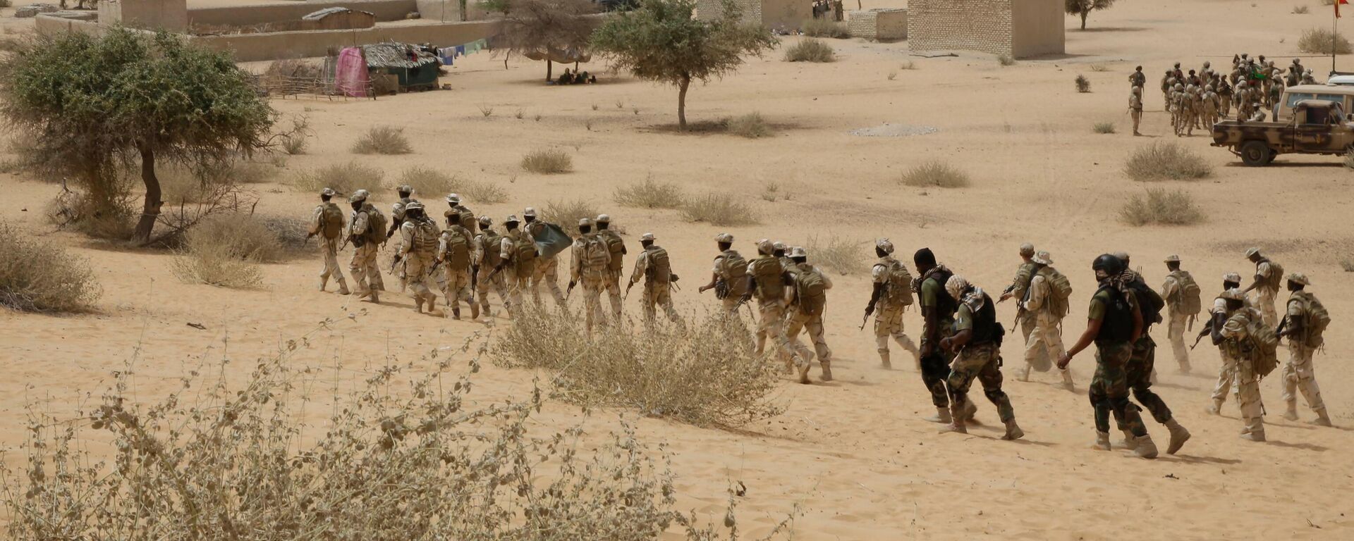 In this Saturday March 7, 2015 file photo, Chadian troops and Nigerian special forces participate in the Flintlock exercises with the U.S. military and its Western partners in Mao, Chad - Sputnik International, 1920, 26.04.2024
