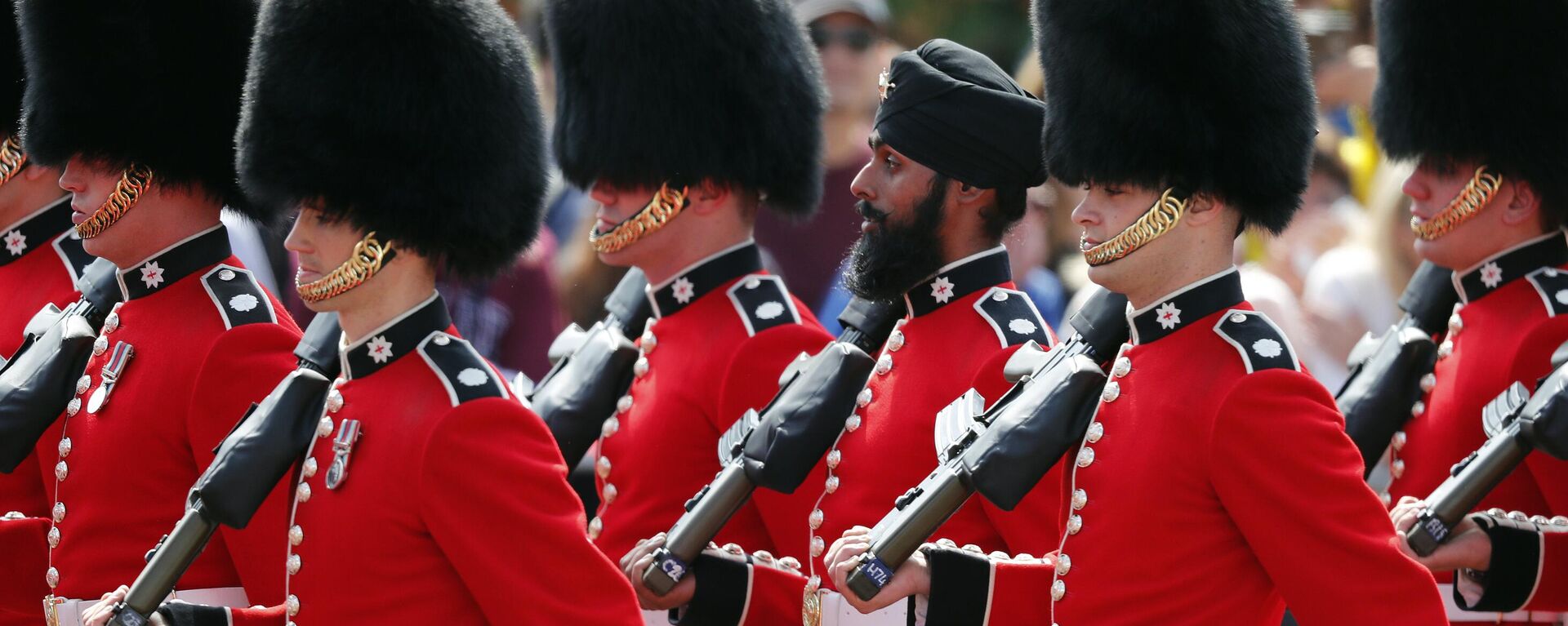 Soldiers march for the annual Trooping the Colour Ceremony in London, Saturday, June 9, 2018 - Sputnik International, 1920, 23.07.2024