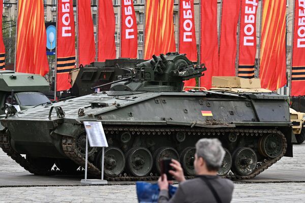 A German Marder 1A3 infantry fighting vehicle is pictured before the opening of an exhibition of foreign-made military equipment captured during Russia&#x27;s military operation in Ukraine, on Poklonnaya Hill in Moscow, Russia. - Sputnik International