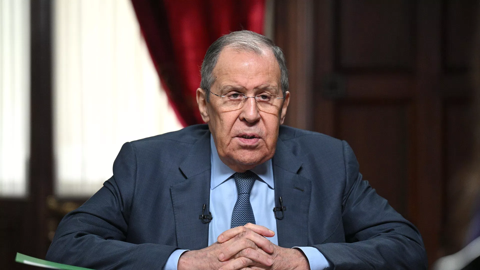 Russian Foreign Minister Sergey Lavrov speaks during an interview with the radio stations Sputnik, Komsomolskaya Pravda, and Govorit Moskva in Moscow, Russia - Sputnik International, 1920, 27.08.2024