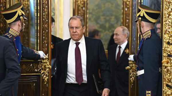 Sergey Lavrov arrives to attend a meeting of Russian President Vladimir Putin with Cuban President Miguel Diaz-Canel at the Kremlin, in Moscow - Sputnik International