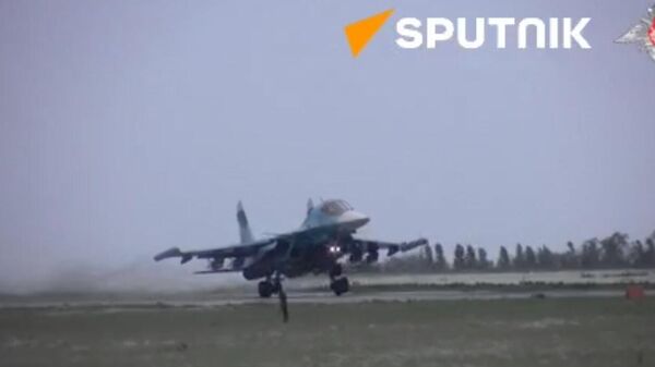 Russian Su-34 crews deliver powerful strikes on Ukrainian forces - Sputnik International