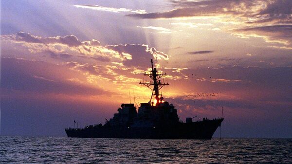 The guided missile destroyer USS Carney (DDG 64) patrols the waters of the Persian Gulf. File photo. - Sputnik International
