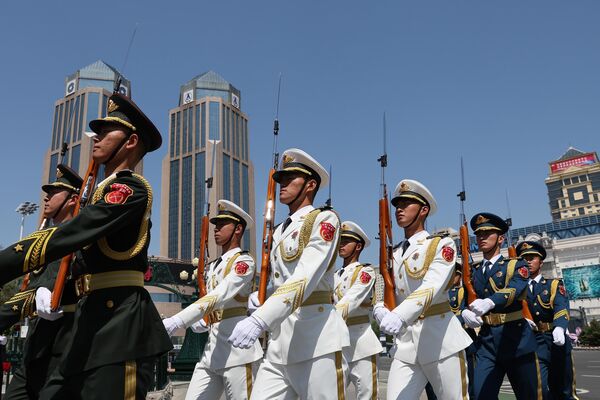 Chinese Honor guard at the wreath-laying ceremony in Harbin. - Sputnik International