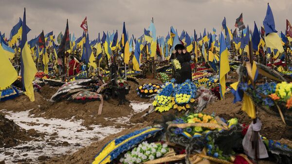 Graves of Ukrainian soldiers in Kharkov. File photo - Sputnik International
