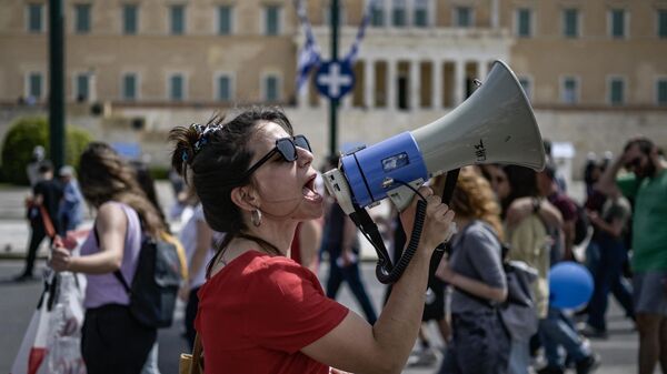 Labor unions rally in Athens protesting against the government policy - Sputnik International