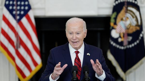 US President Joe Biden speaks during a briefing after signing into law foreign aid supplemental bills providing $95.3 billion in funding for Ukraine, Israel, and the Indo-Pacific region, at the White House in Washington, United States - Sputnik International