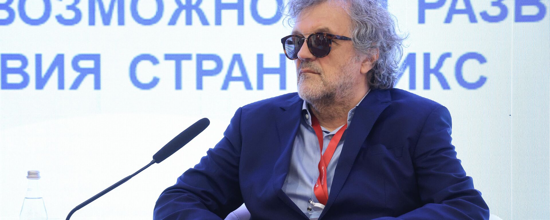 Serbian film director Emir Kusturica Serbian film director Emir Kusturica - Sputnik International, 1920, 20.06.2025