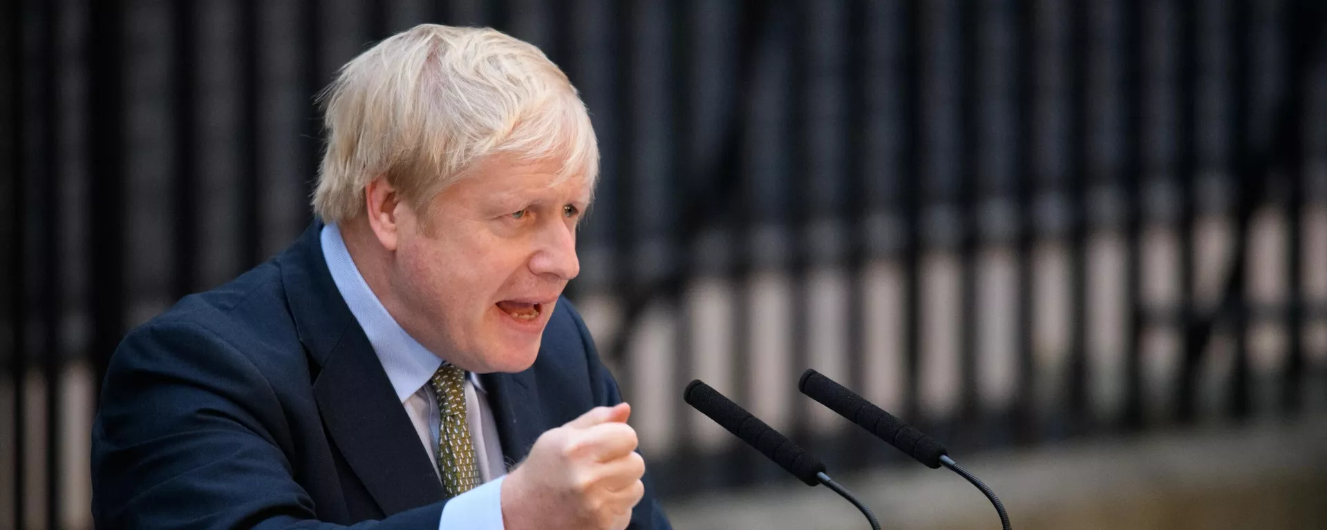 Boris Johnson delivers a speech next to 10 Downing Street in London - Sputnik International, 1920, 24.06.2024