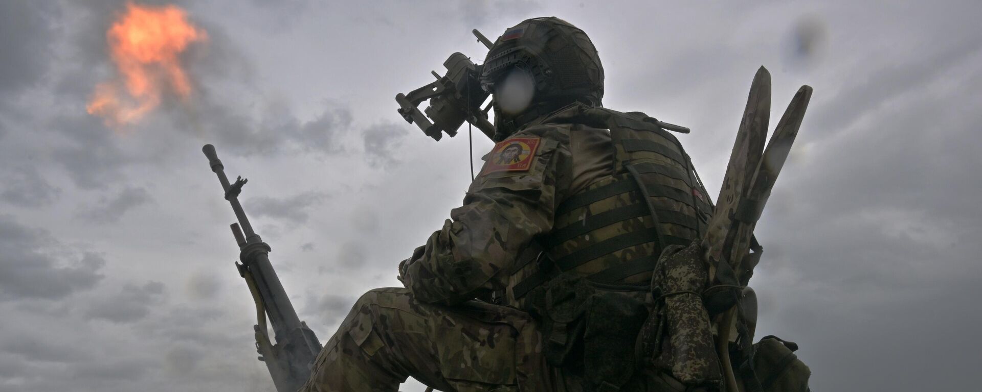 A Russian serviceman  fires a NSV Utyos heavy machine gun at an air target amid Russia's military operation in Ukraine - Sputnik International, 1920, 04.08.2024