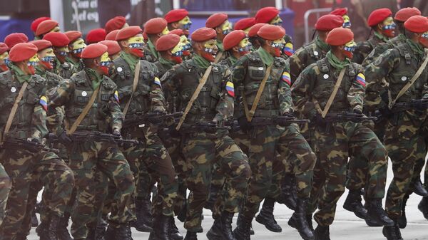 Soldiers march in the Independence Day military parade in Caracas, Venezuela, Friday, July 5, 2024. Venezuela is marking 213 years of independence from Spain. (AP Photo/Cristian Hernandez) - Sputnik International