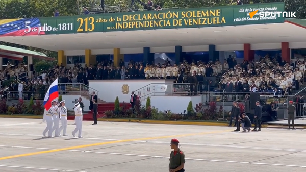 Sailors of the Russian North Sea Fleet are taking part in the parade in Caracas in celebration of the 213th anniversary of Venezuela's independence - Sputnik International