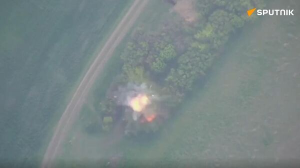 Russian Forces Destroy Ukrainian EW Station With Lancet Drone Near Kherson - Sputnik International