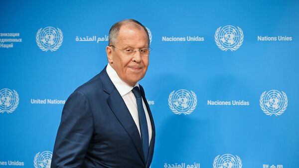 Russian Foreign Minister Sergey Lavrov arrives at a news conference following United Nations Security Council sessions at the UN headquarters in New York, the United States. - Sputnik International
