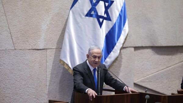 Israel's Prime Minister Benjamin Netanyahu addresses lawmakers in the Knesset, Israel's parliament - Sputnik International