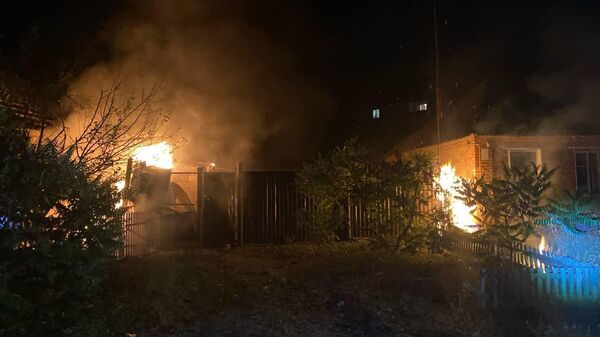 Ukrainian forces shell two private homes in Shebekino village in Russia's Belgorod Region - Sputnik International