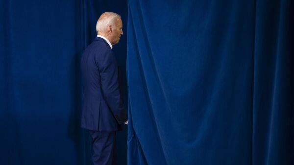 US President Joe Biden departs after speaking after his Republican opponent Donald Trump was injured following a shooting at an election rally in Pennsylvania, at the Rehoboth Beach Police Department, in Rehoboth Beach, Delaware, July 13, 2024. - Sputnik International