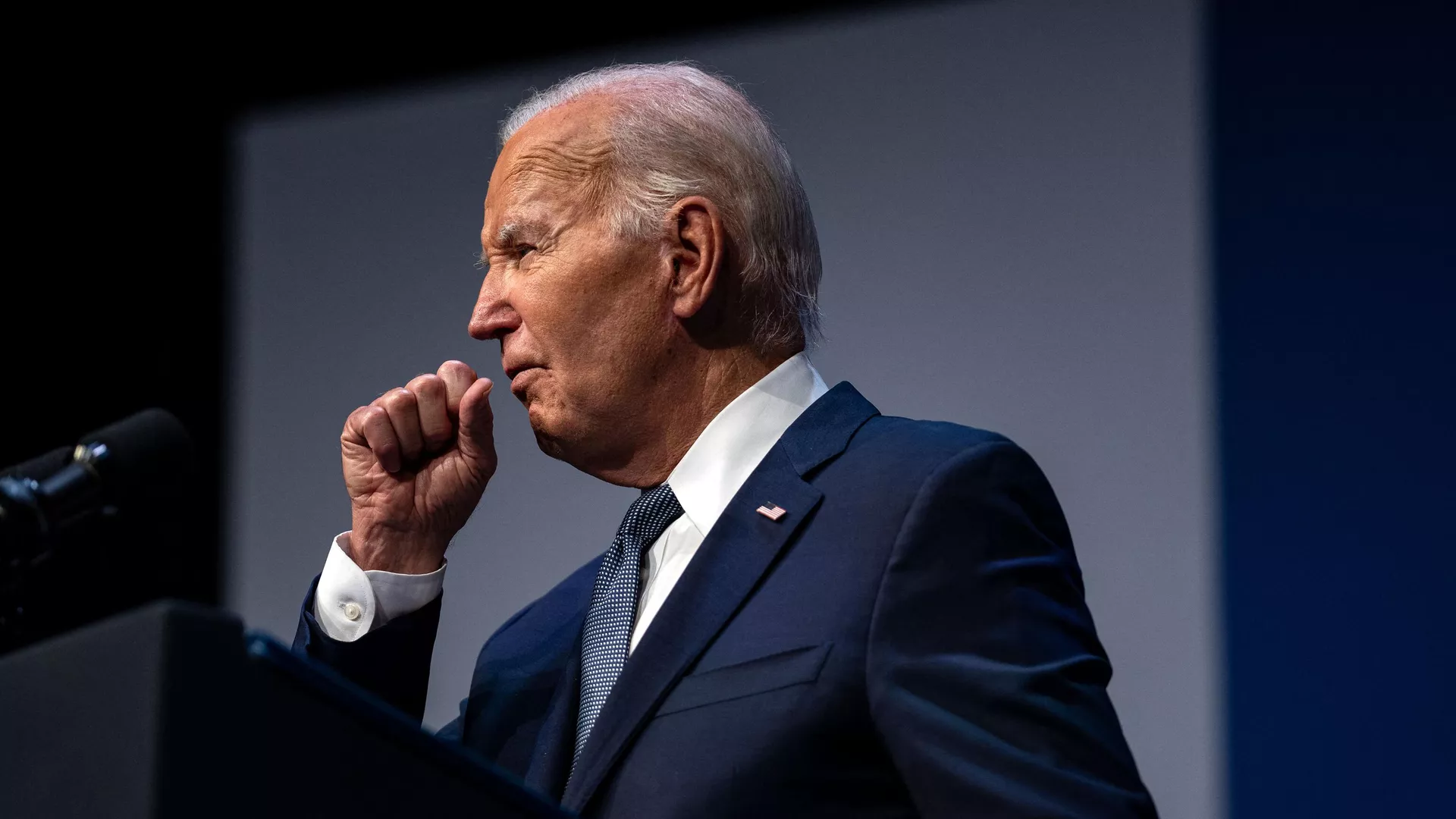 This photo taken on July 16, 2024 shows US President Joe Biden clearing his throat as he speaks on economics during the Vote To Live Properity Summit at the College of Southern Nevada in Las Vegas, Nevad - Sputnik International, 1920, 17.08.2024