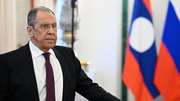 Russian Foreign Minister Sergey Lavrov before the meeting of Russian President Vladimir Putin and Lao President Thongloun Sisoulith. - Sputnik International