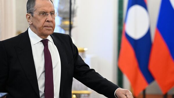 Russian Foreign Minister Sergey Lavrov before the meeting of Russian President Vladimir Putin and Lao President Thongloun Sisoulith. - Sputnik International