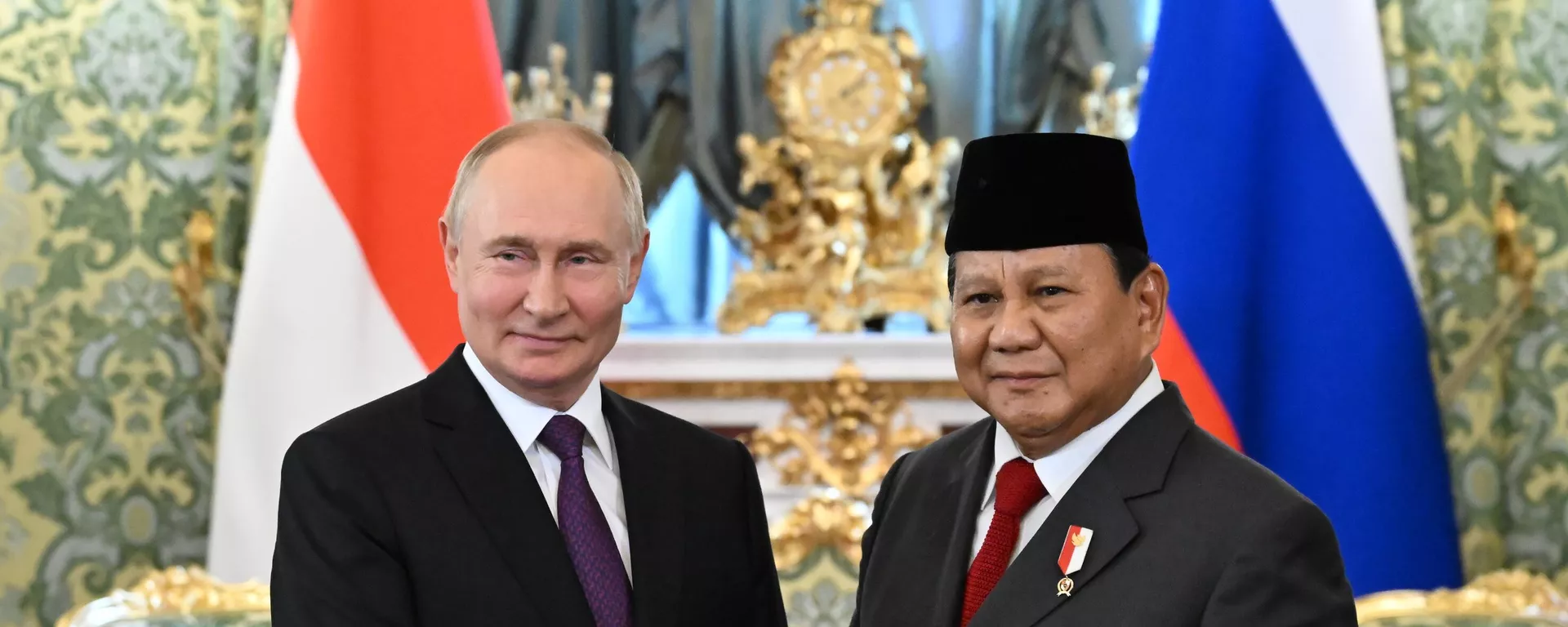 Russian President Vladimir Putin and Indonesian president-elect Prabowo Subianto - Sputnik International, 1920, 31.07.2024