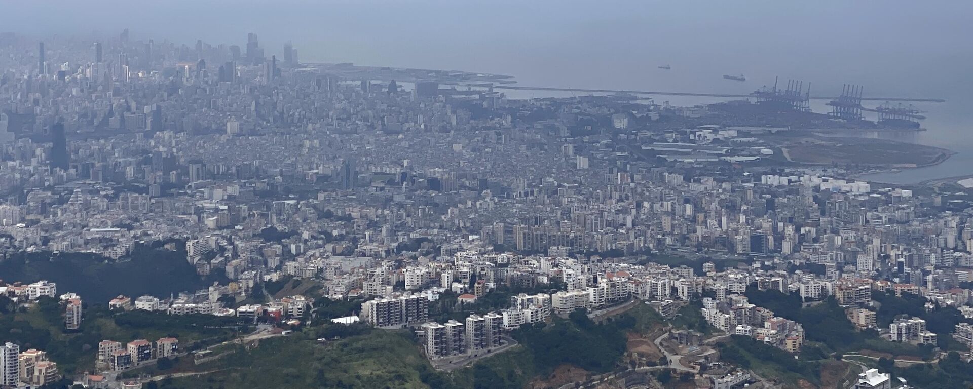 An aerial view of Beirut, Lebanon. - Sputnik International, 1920, 23.09.2024