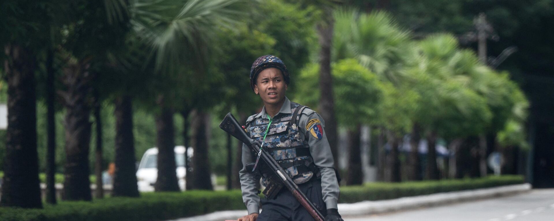 Police on the streets of Yangon protecting law and order - Sputnik International, 1920, 04.08.2024