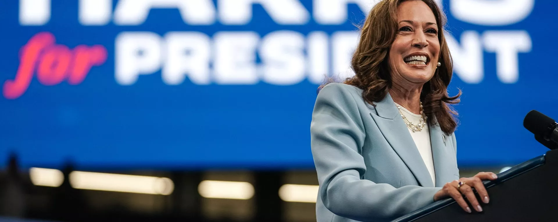 US Vice President and 2024 Democratic presidential candidate Kamala Harris speaks at a campaign rally in Atlanta, Georgia, on July 30, 2024. - Sputnik International, 1920, 02.09.2024