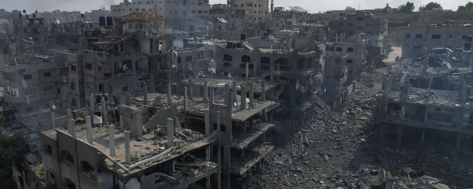 A view of the rubble of buildings hit by an Israeli airstrike, in Jabalia, Gaza strip, Wednesday, Oct. 11, 2023 - Sputnik International, 1920, 17.08.2024