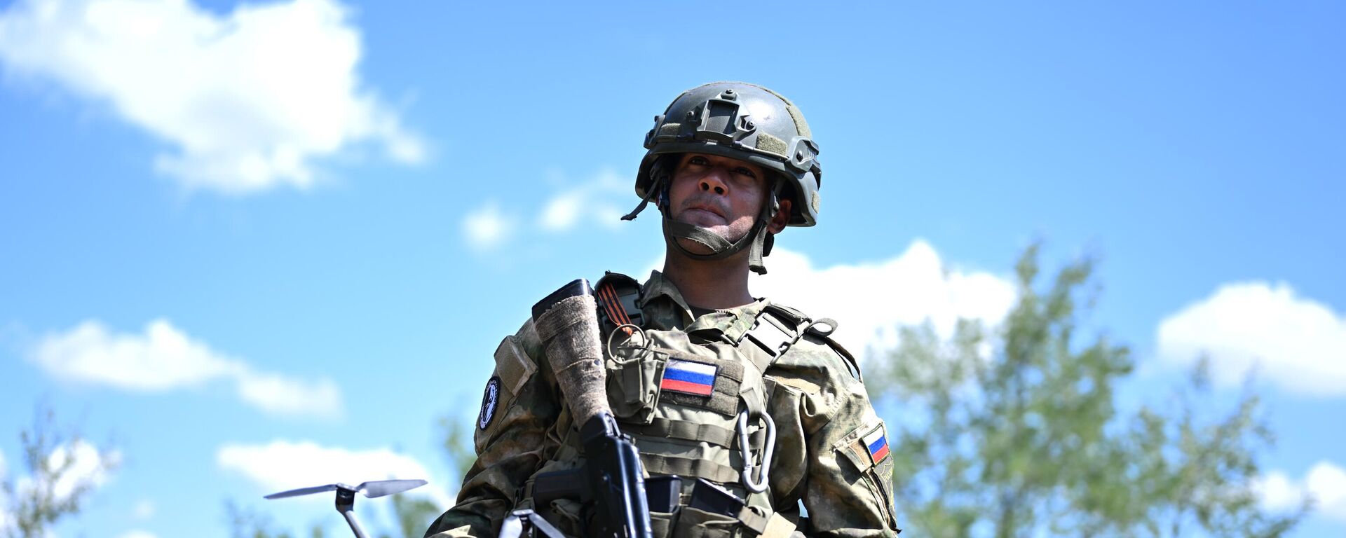 An American with Russian citizenship is fighting as part of Battlegroup Tsentr - Sputnik International, 1920, 19.08.2024