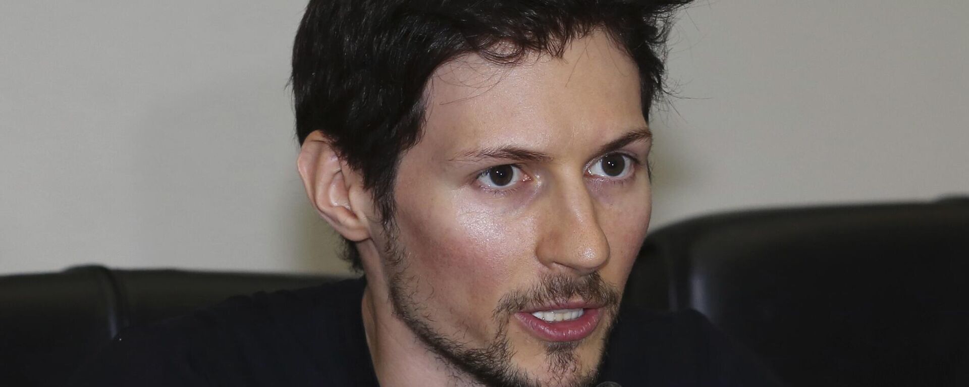 Telegram co-founder Pavel Durov speaks during a press conference following his meeting with Indonesian Communication and Information Minister Rudiantara in Jakarta, Indonesia Tuesday, Aug. 1, 2017.  - Sputnik International, 1920, 26.08.2024