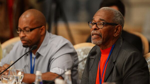 Chairman of the Uhuru international movement Omali Yeshitela (right) at the international expert conference Dialogue of Nations. The Right of Nations to Self-Determination and Construction of a Multi-Polar World in Moscow's President Hotel - Sputnik International