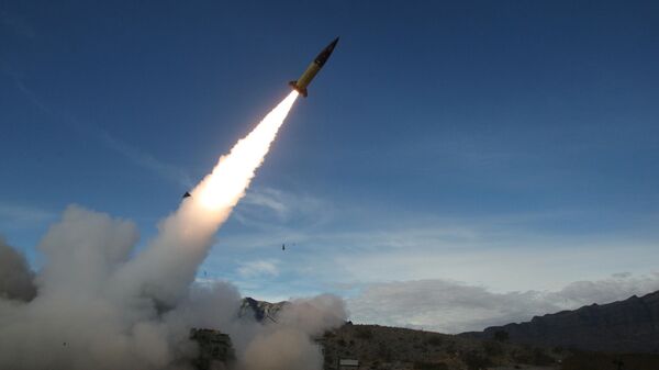 Live fire testing at White Sands Missile Range, N.M., on Dec. 14, 2021, of early versions of the US Army Tactical Missile System (ATACAMS). - Sputnik International