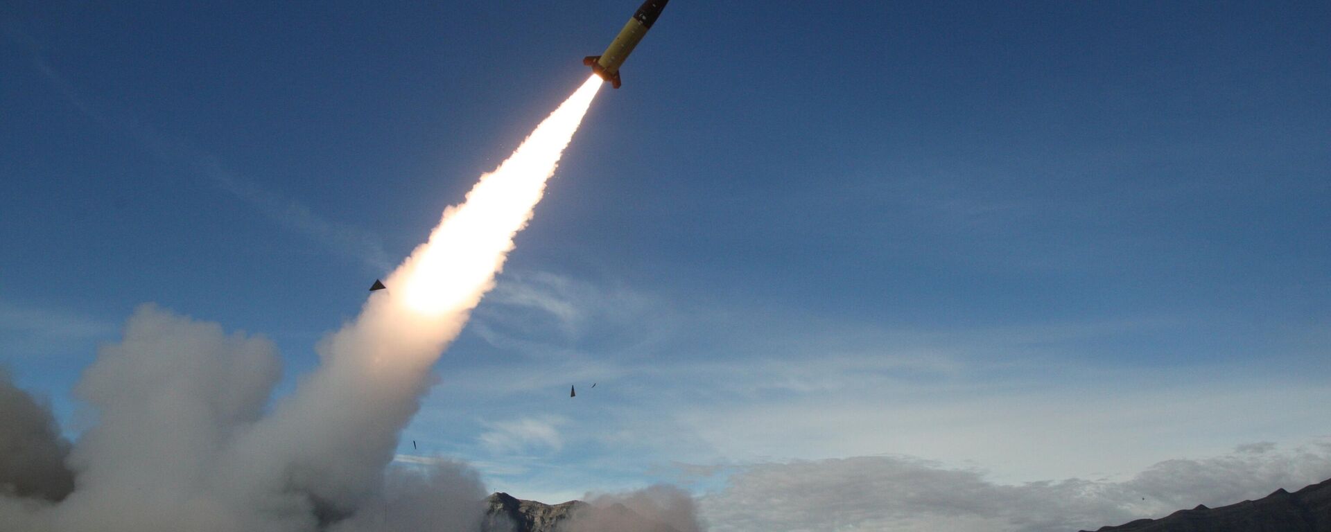 Live fire testing at White Sands Missile Range, N.M., on Dec. 14, 2021, of early versions of the US Army Tactical Missile System (ATACAMS). - Sputnik International, 1920, 13.09.2024