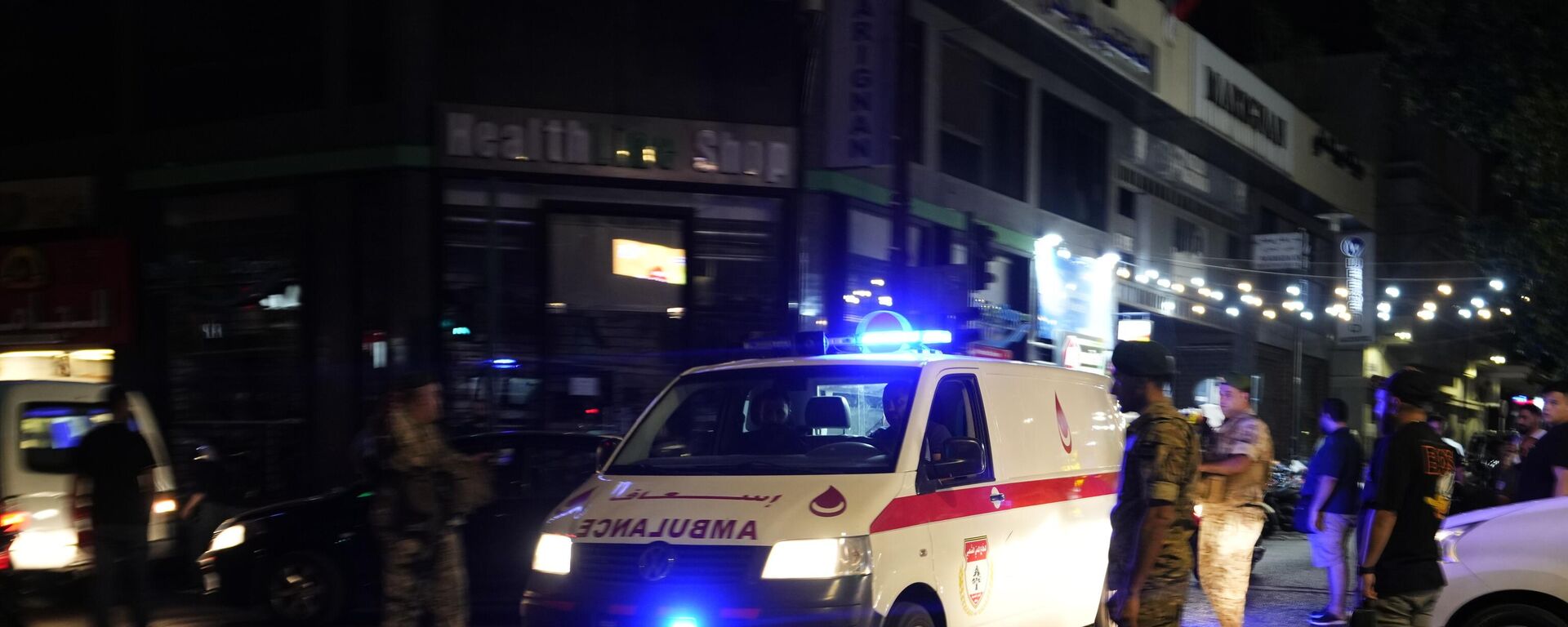 An ambulance carrying wounded people whose handheld pager exploded arrives outside at the American University hospital, in Beirut, Lebanon, Tuesday, Sept. 17, 2024.  - Sputnik International, 1920, 19.09.2024