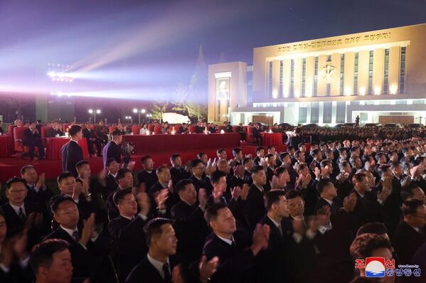 The celebration also involved national flag-raising ceremonies. - Sputnik International