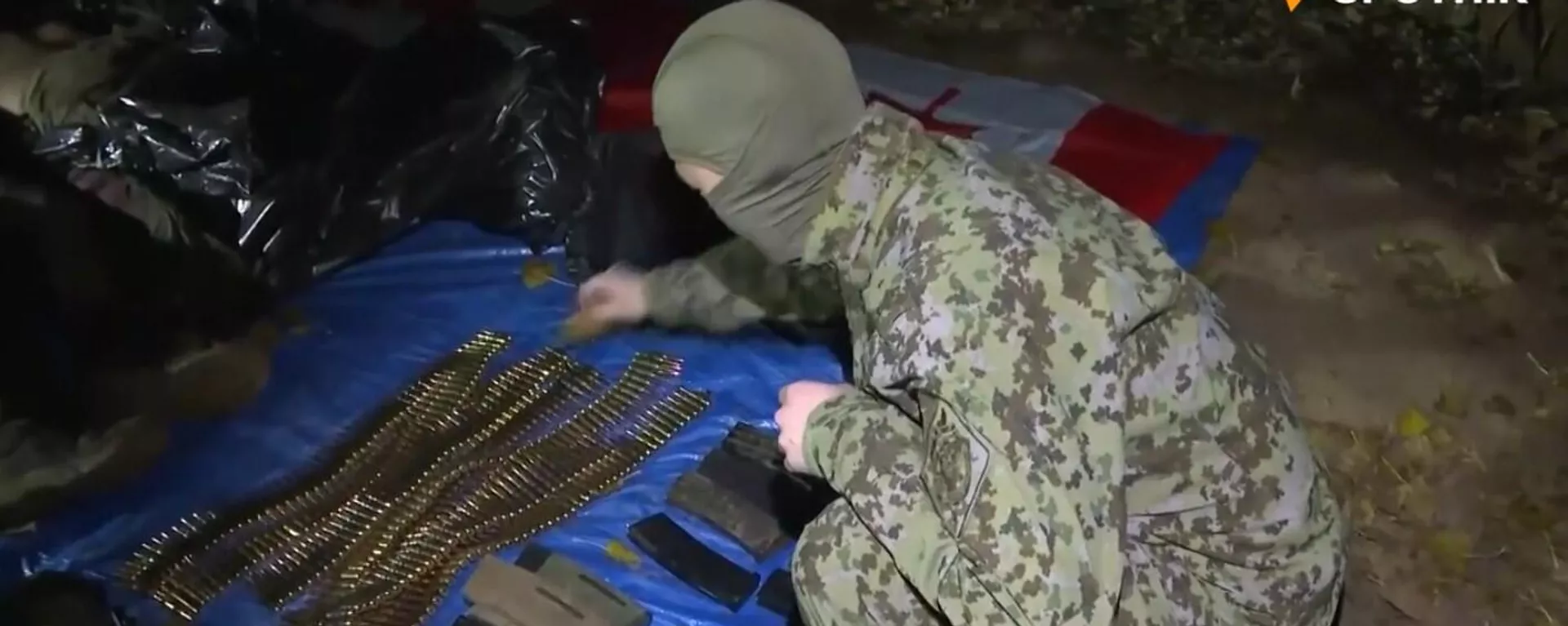 Russia’s FSB has published a new video showing weapons, ammunition, and equipment seized during an operation to repel an attack by foreign saboteurs on Russia’s Bryansk region - Sputnik International, 1920, 29.10.2024