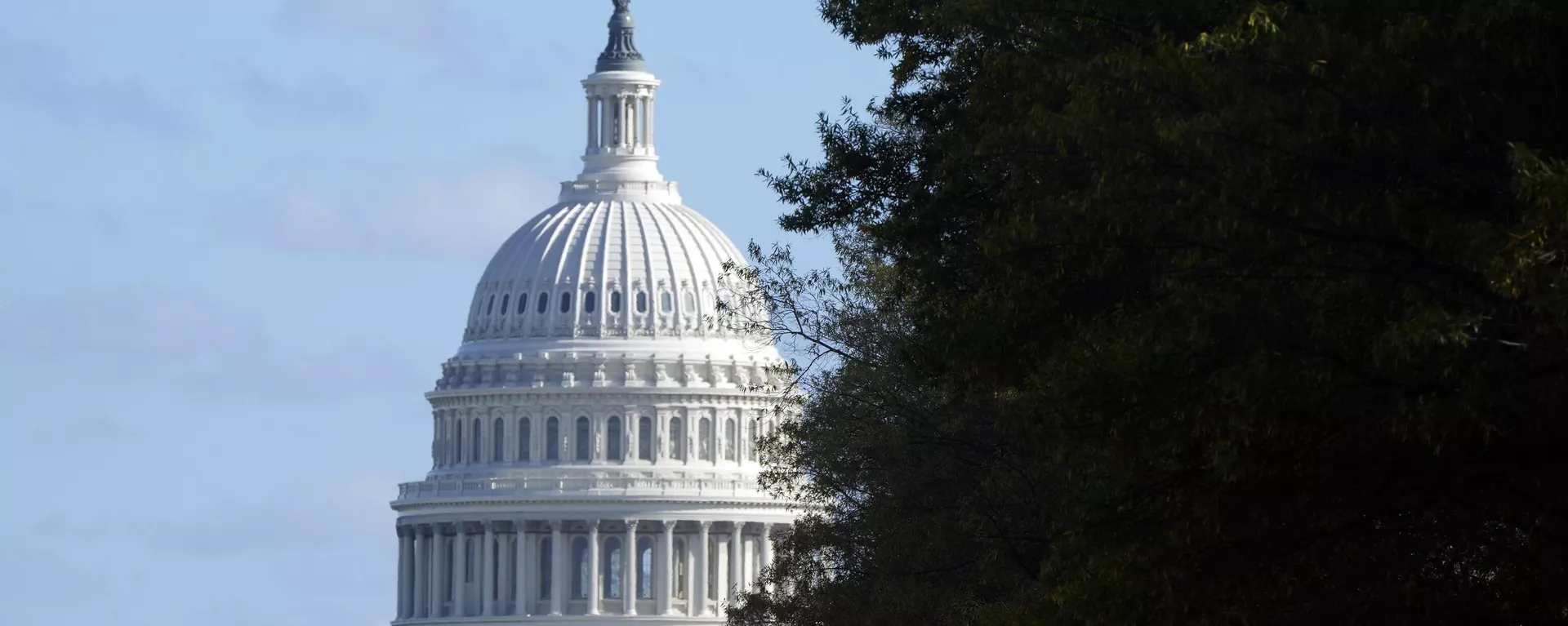 The US Capitol is seen from Pennsylvania Avenue in Washington, on Election Day, Tuesday, Nov. 5, 2024.  - Sputnik International, 1920, 18.01.2025